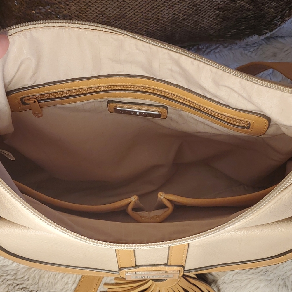 Rosetti Crossbody - Picture 10 of 16